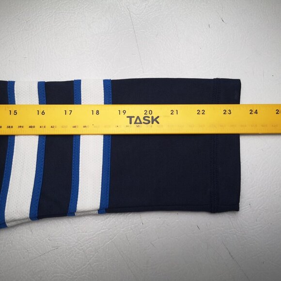 Reebok Hockey Hall of Fame Ladies Size Large Fleece Lined Hooded Jersey - Picture 9 of 10